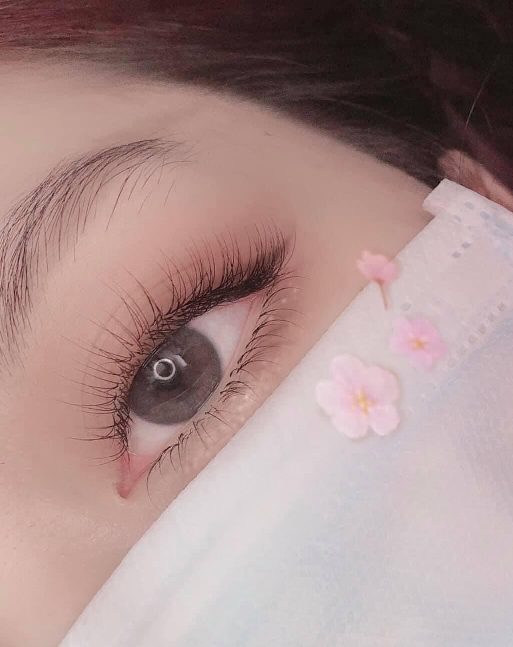 Chuyên phun xăm,nối mi,makeup